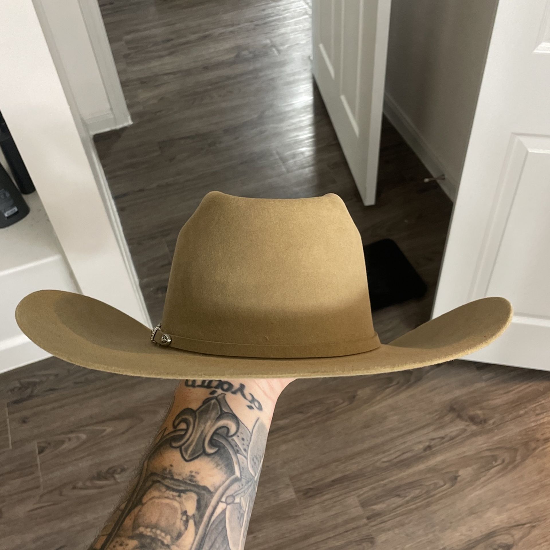 Resistol 6X Cody Johnson The SP Sahara Felt Cowboy Hat