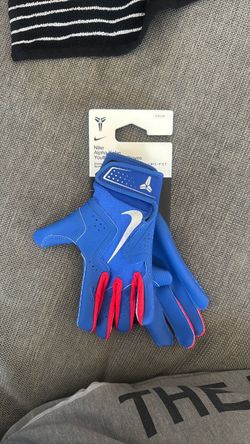 Batting gloves