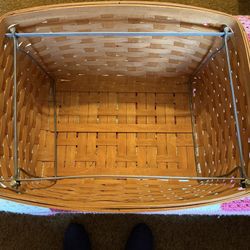 Gerald E Henn File Basket, 20” X 15 1/2” X 11”