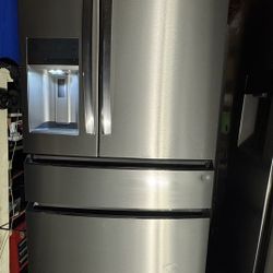 Refrigerator Frigidaire Counter Depth 21.5cu ft 4 Door French Door 