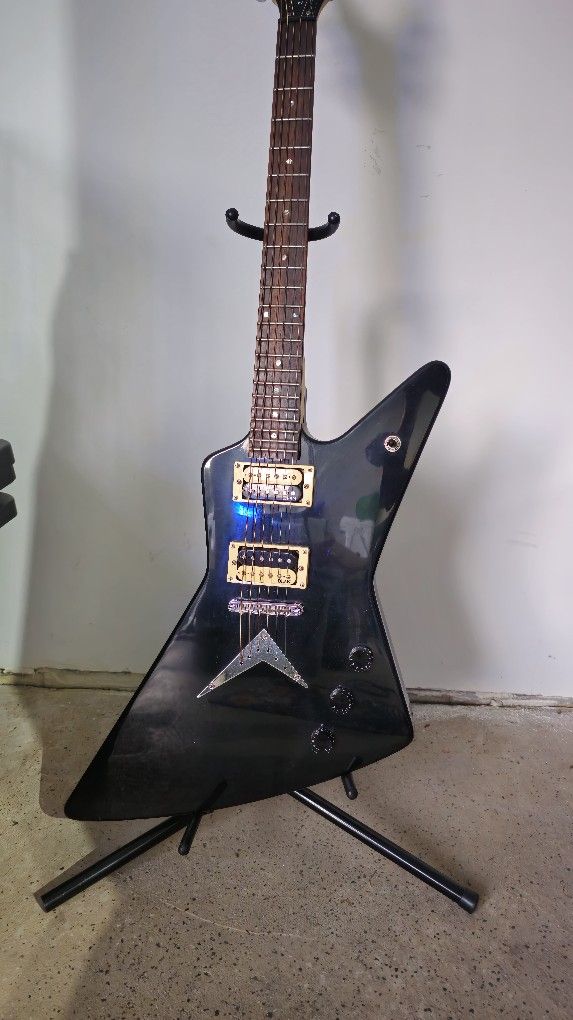 Dean ZX Guitar