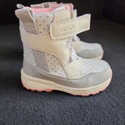 Girl Size 13 Snow Boots
