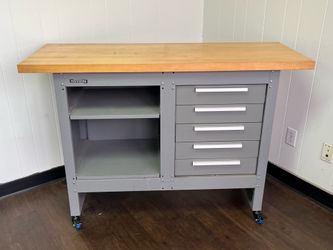 Kennedy work bench