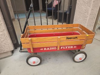 Vintage trav-ler radio flyer wagon from 1988