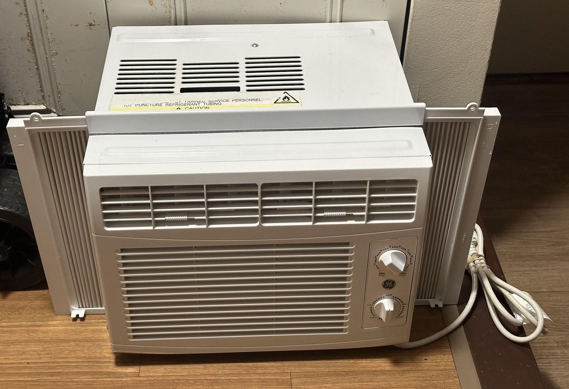 General Electric Air Conditioner