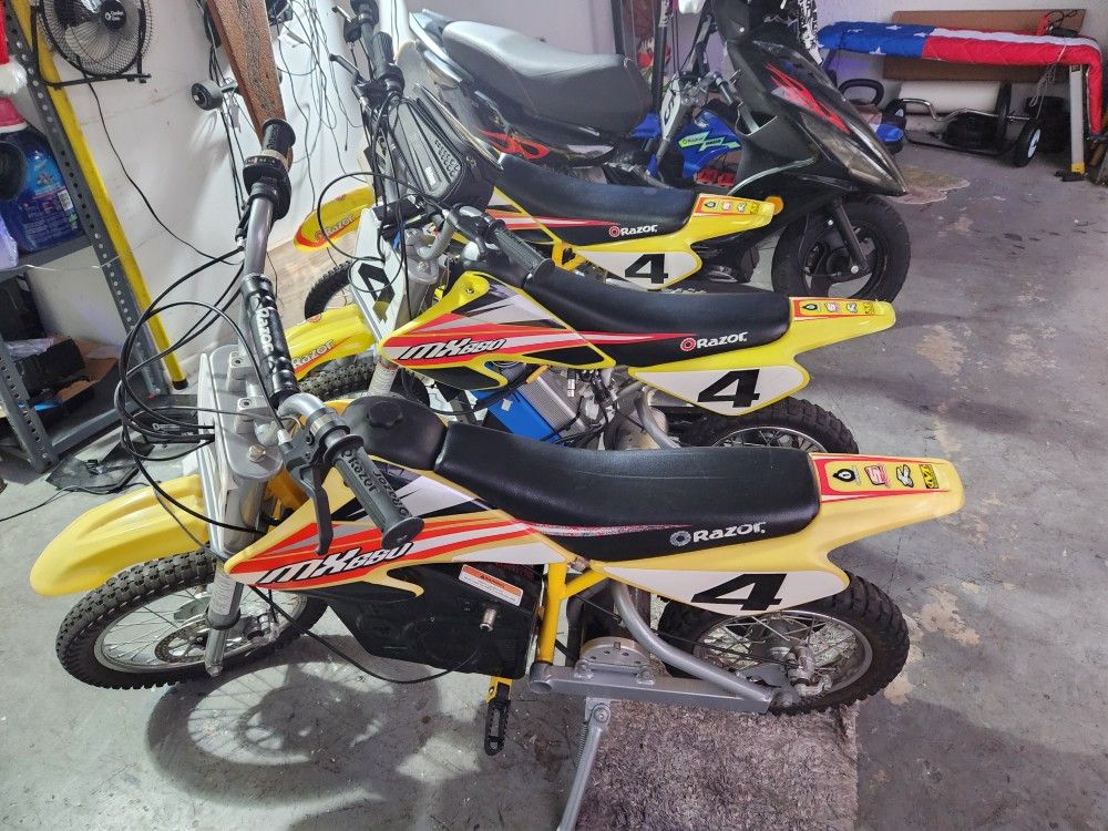 Razor Dirtbike MX650 Excellent Condition