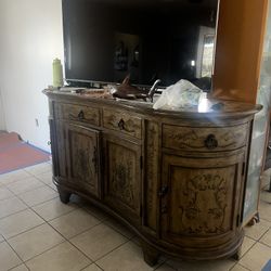 Vintage Side Board / Buffet 