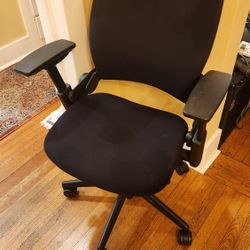 Steelcase Leap V2 Office Chair