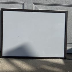 Eraser Board Quarter