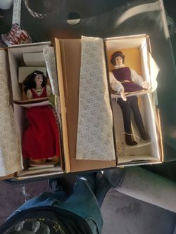 Romeo and juliet porcelain dolls