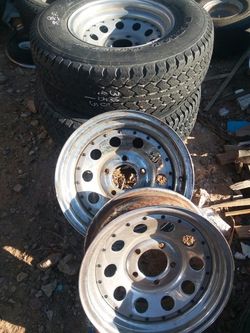 Set of 5 bolt rims for sale