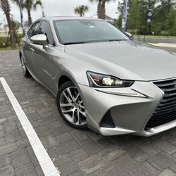 2019 Lexus IS 300