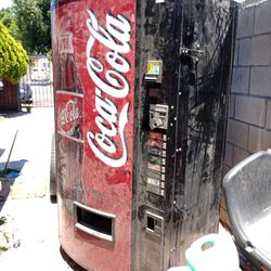 Coca Cola Vending Machine