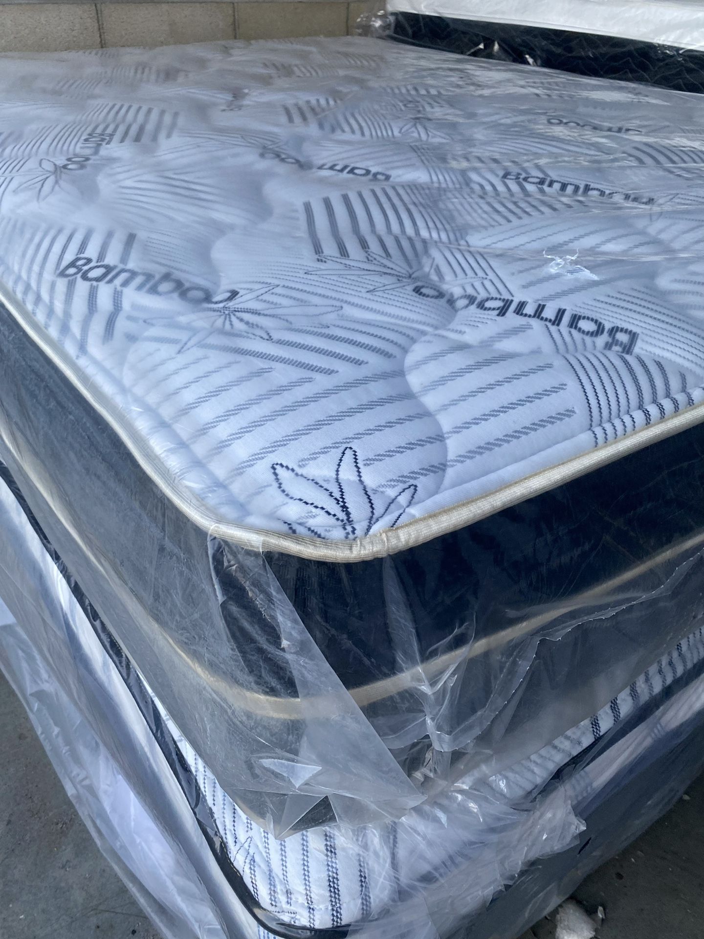 Eastern King Pillow Top Set And / Or / Memory Foam ALL SIZES AVAILABLE