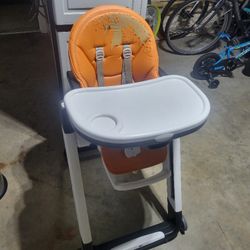 Peg Perego Siesta High Chair. Free Delivery 