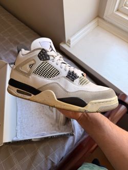 Jordan 4 Military Black Size 10.5 Men