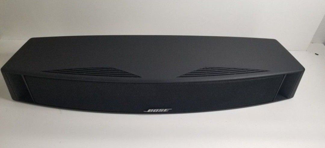 Bose Speakers VCS 10 Center ( Like New )