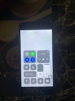 iPhone 6 good condition unlocked for any carrier