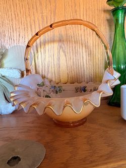 Candy dish
