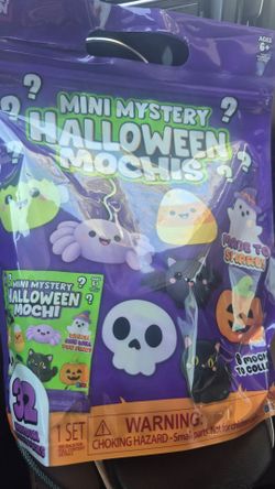 Mini mystery  halloween mochis