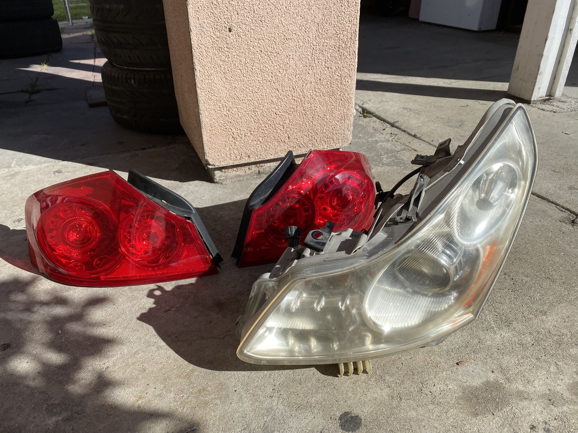 Infiniti G35 Headlights