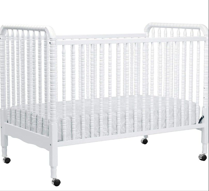 Jenny Lind Baby Crib