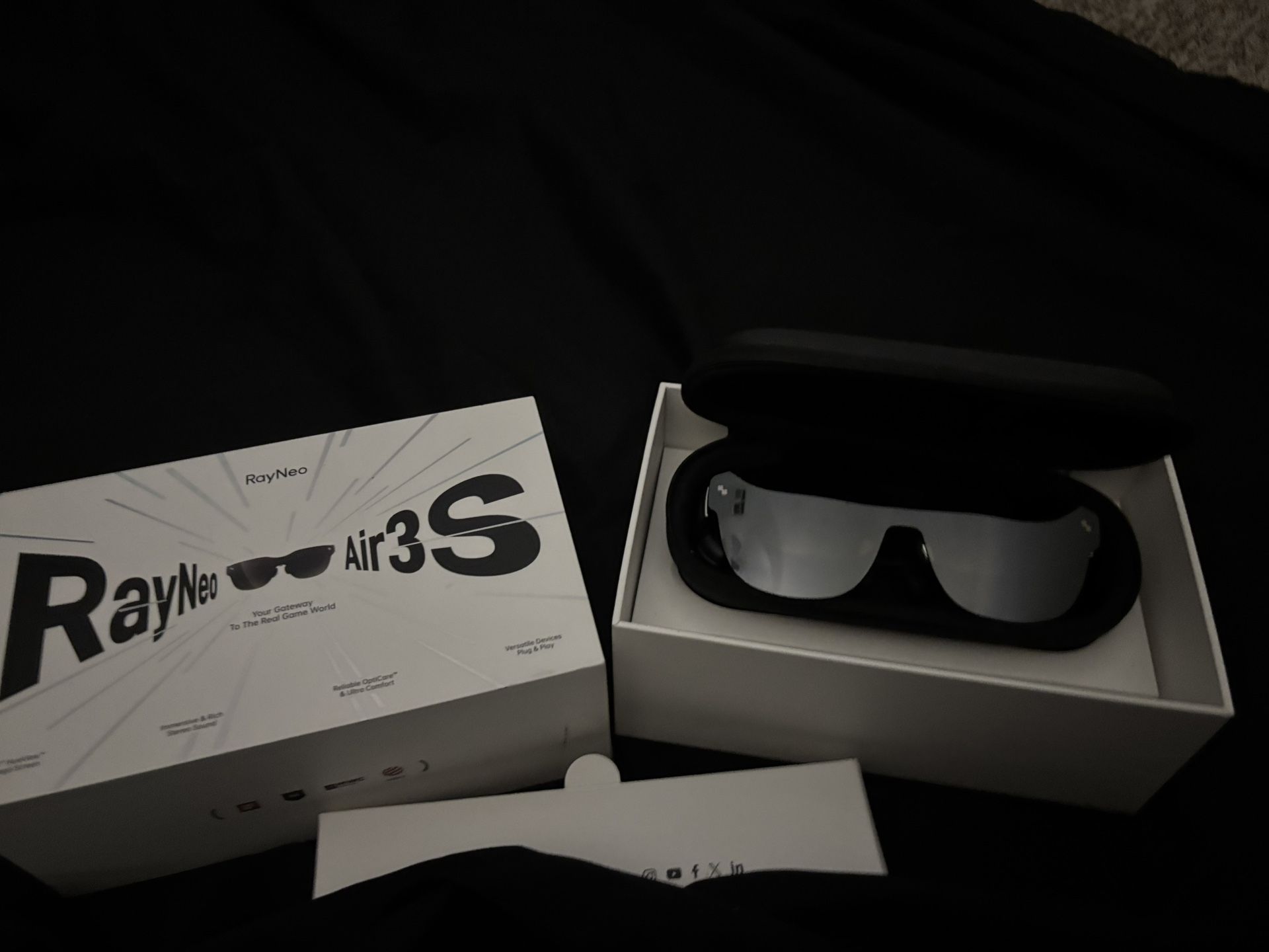Mobile Monitor Rayneo3s