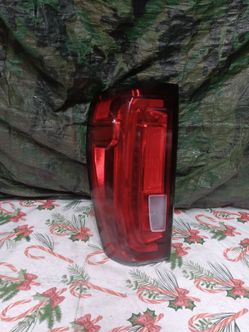 2019-23 GMC Sierra Left Tail Light LED