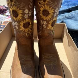 Women’s Boots 