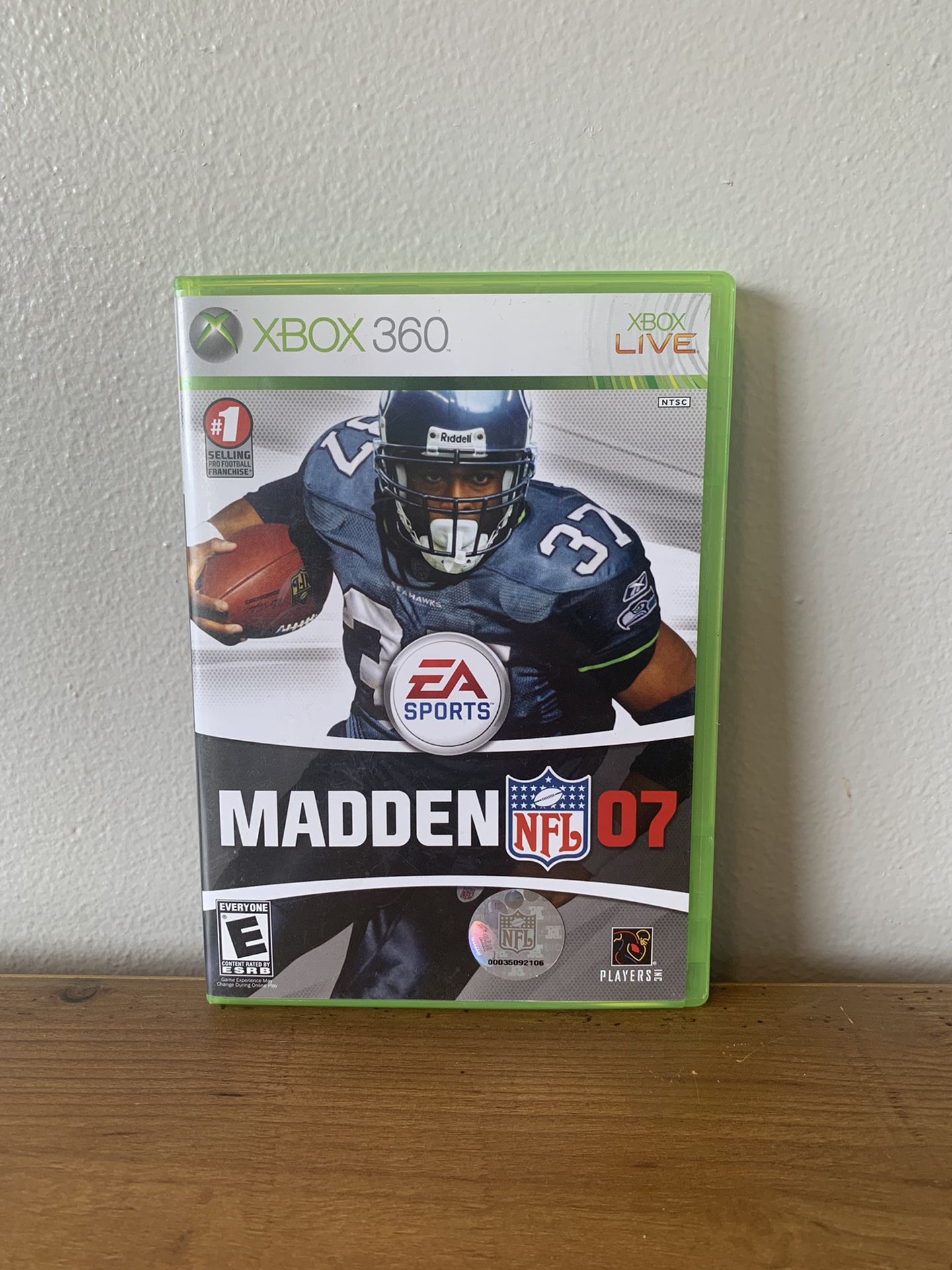 Madden NFL 07 - Complete w/ Manual - Great Condition
