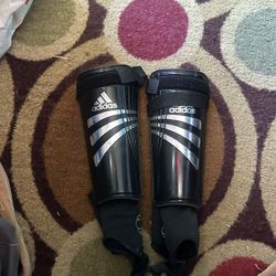 Soccer shin guards