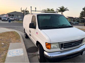 2004 Ford Econoline
