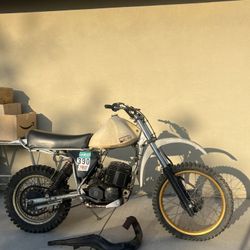 Husqvarna 390 Automatic parts motorcyle vintage dirt bike VMX motocross