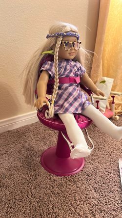 Doll Hairstyling Chair with Accessories