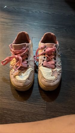 Star Patch Sneakers