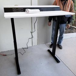 New In Box 47”Lx29”D Adjustable Height 26” To 50” Max Rising Standing Computer 2 Tier Desk Table Office Furniture All Black 