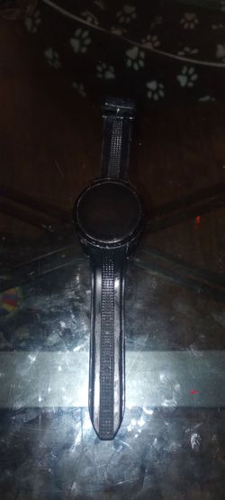Black Smartwatch with Textured Band