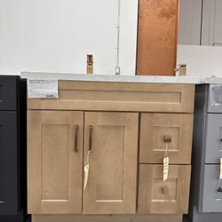 ☕️🐿️OAK SHAKER Bathroom Cabinets: The Perfect Blend myof Trendy Colors and Solid Wood Quality!