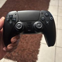 PS5 Black Controller 