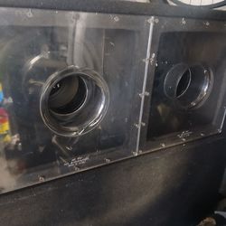 Box woofer Hifonics speaker 12 $150