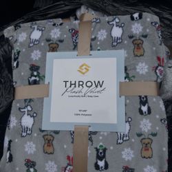 New Christmas Holiday Dog Puppy Blanket queen size 