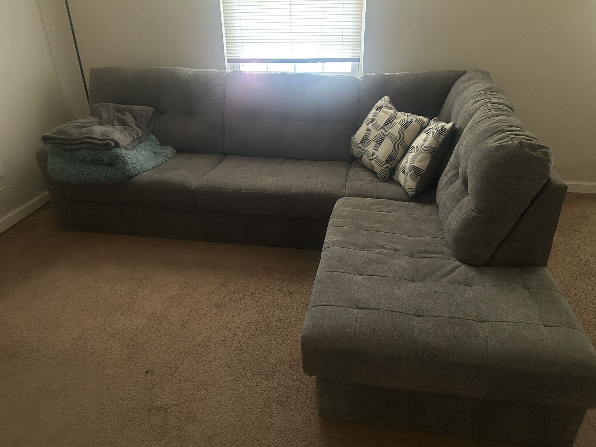 L Shaped Sectional