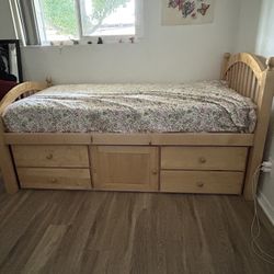 Twin Bed Frame & Mattress 