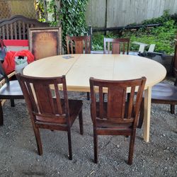 Farm House Dinning Table And 4 Chairs Round Table Extends Long