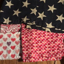 Total 5 Crate & Barrel And Pottery Barn Kitchen Towels 