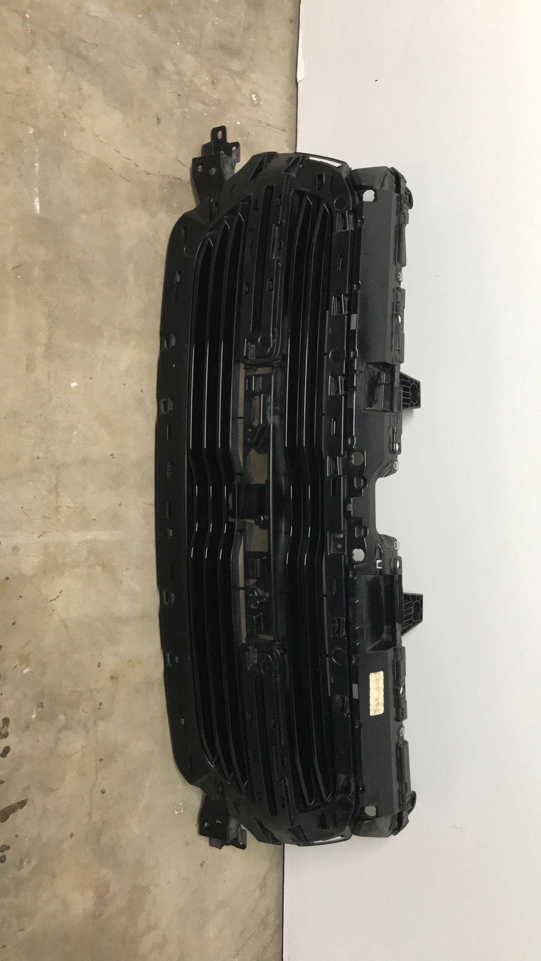 2019-2020-2021-2022-2023 -2024 DODGE RAM 1500 FRONT GRILLE OEM USED