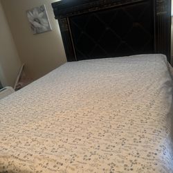 Free Heavy duty bedroom set with mattress
