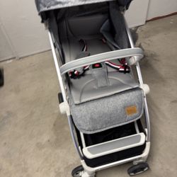 Stroller (like New Used Once Was A Back Up)