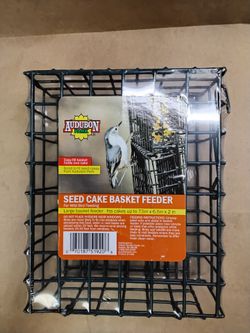 Seed Cake Basket Feeder By Audubon Park Condition New Sealed $8 Or Best Offer