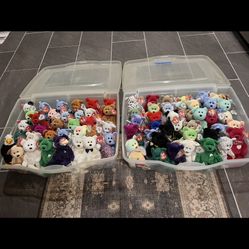 Beanie Bears. 